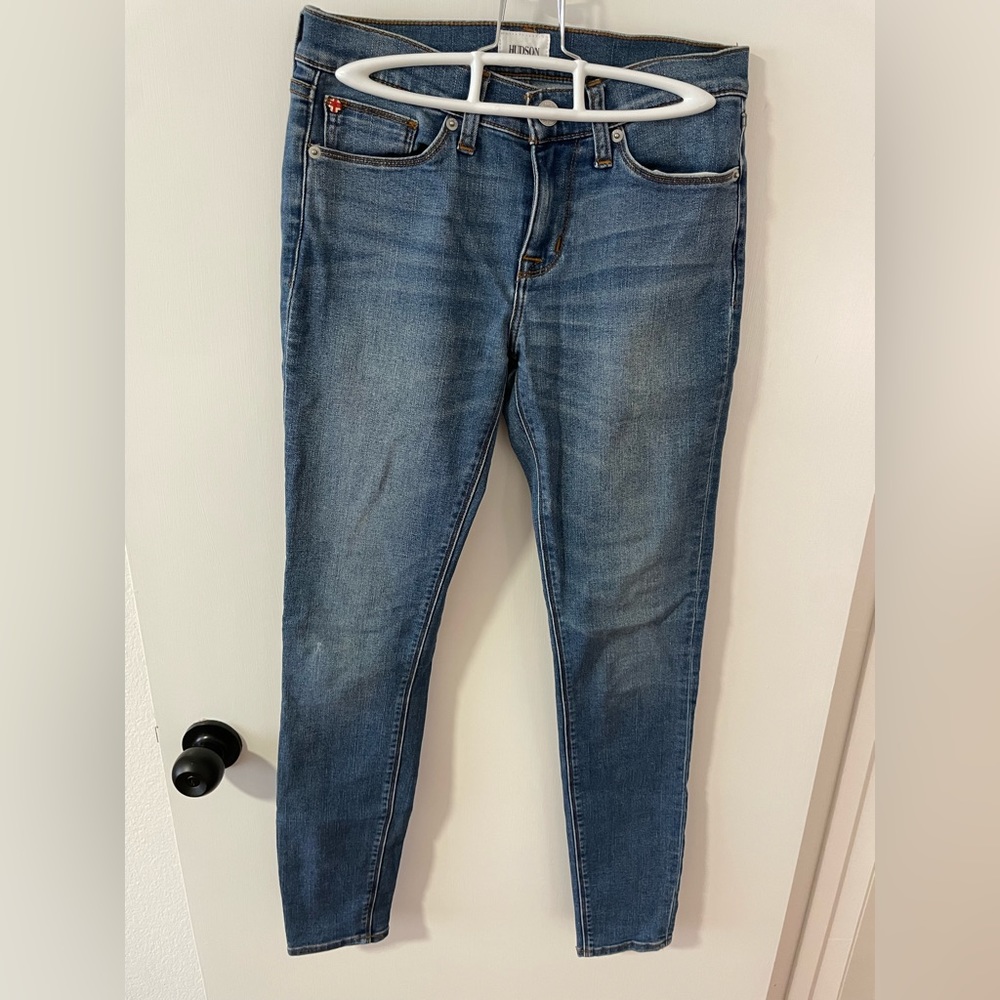 Hudson mid rise skinny jeans, size 26